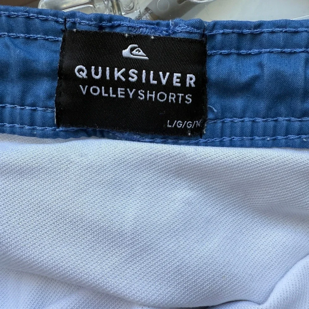 Quiksilver Volley Shorts Mens Size L Blue Striped Swim‎ Trunks Beach Surf